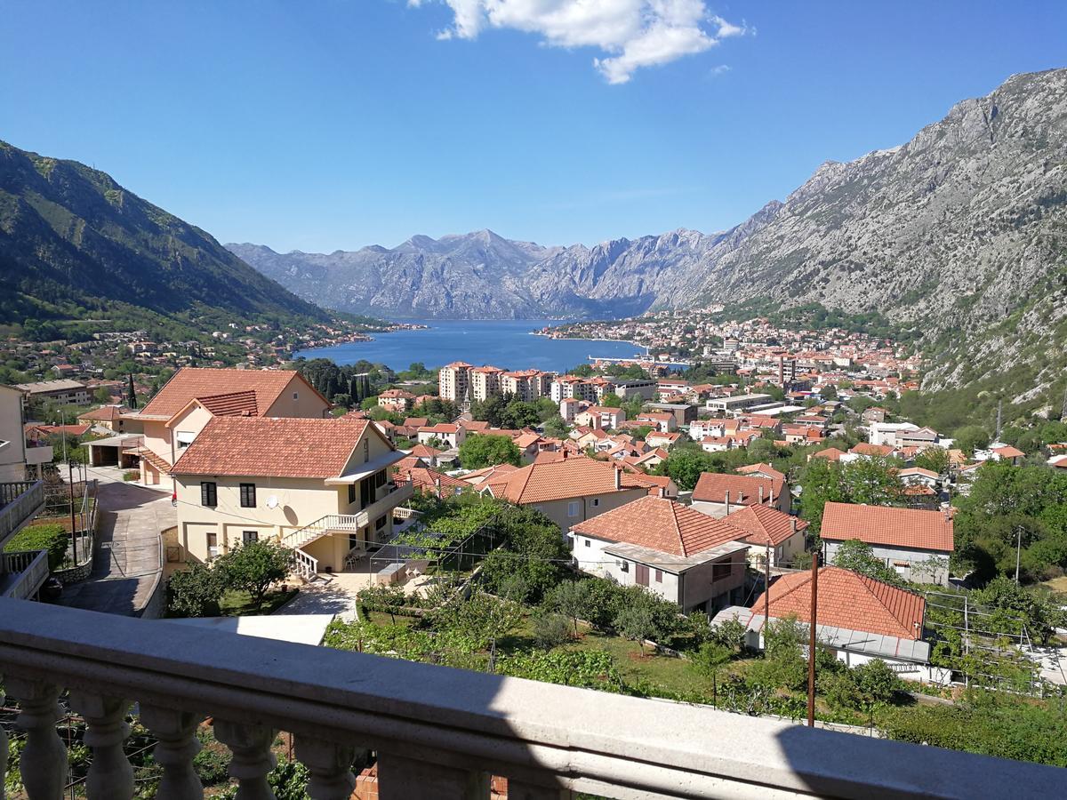 Apartment Misulino Kotor Exterior photo